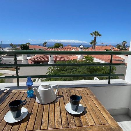 Newly Renovated Apartment With 2 Terrace, 2 Bedroom, 5Min Beach Puerto de Santiago  Bagian luar foto