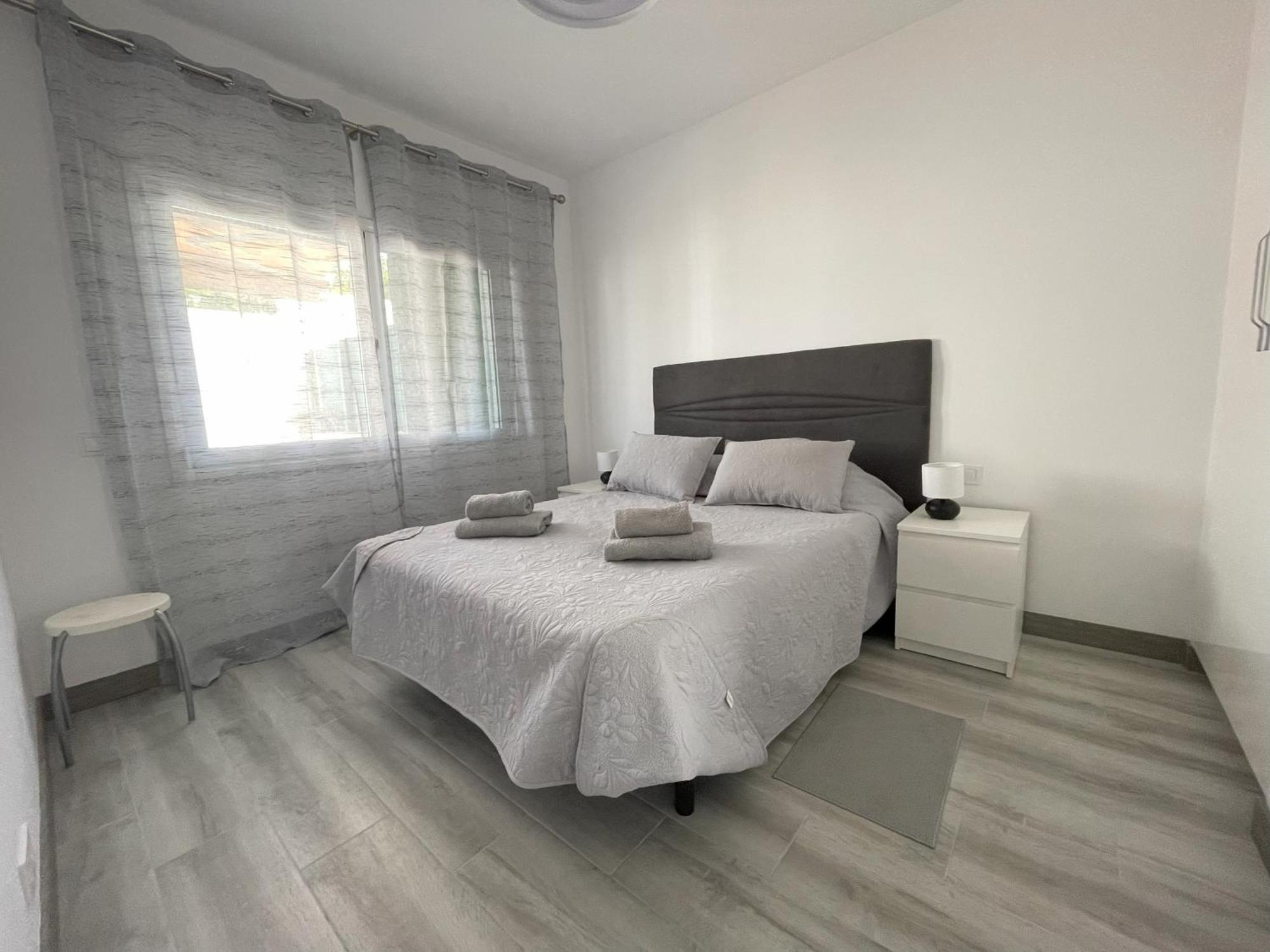 Newly Renovated Apartment With 2 Terrace, 2 Bedroom, 5Min Beach Puerto de Santiago  Bagian luar foto